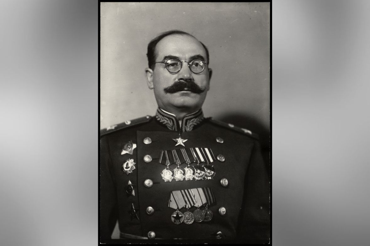 125 лет со дня рождения маршала бронетанковых войск  Павла Алексеевича Ротмистрова