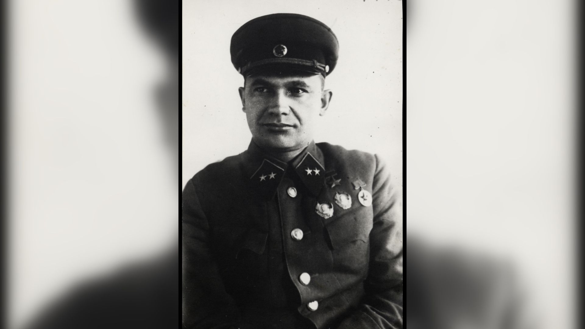 120 лет со дня рождения Героя Советского Союза  Якова Григорьевича Кре́йзера (1905–1969)