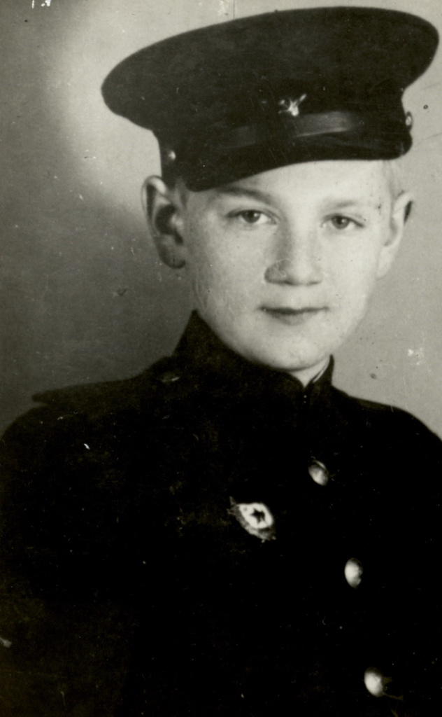 Фотопортрет Коржикова Ю.Я..jpg